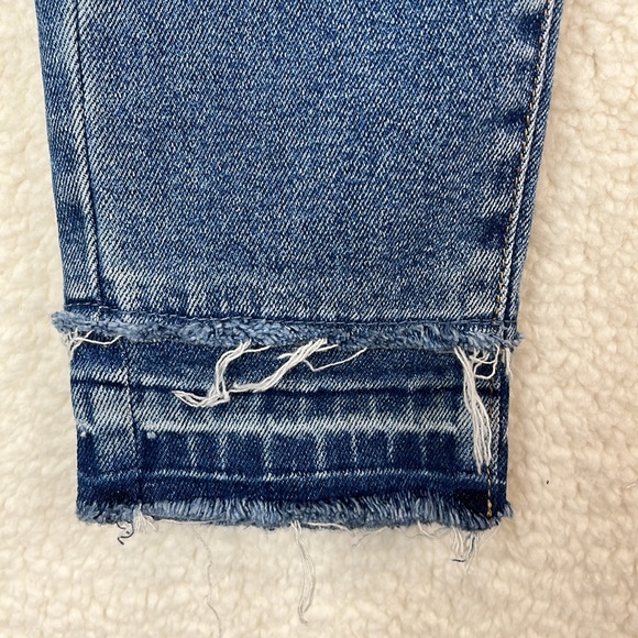BlankNYC Womens Distressed The Reade Crop Jeans SIZE 26 - Picture 5 of 12
